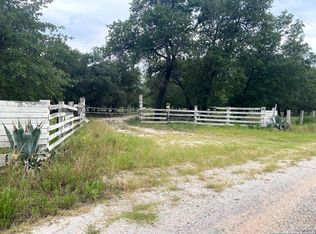 1550 E Hickory Ln LOT PT, San Antonio, TX 78264