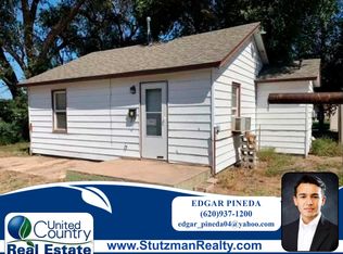 318 N Hickok St, Ulysses, KS 67880