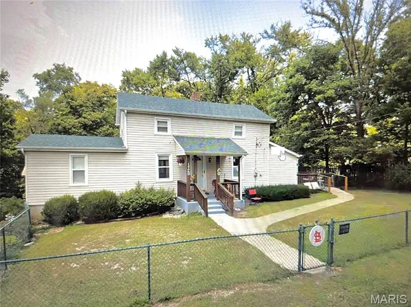 18449 Wild Horse Creek Rd, Chesterfield, MO 63005