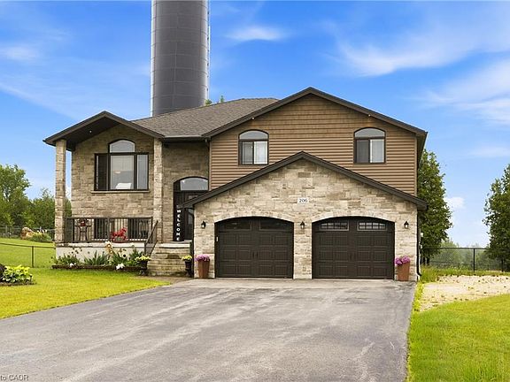 2nd image of 206 Meredith Way