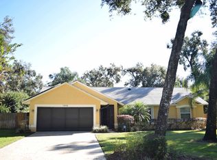 5402 Old Hickory Ln, Fruitland Park, FL 34731