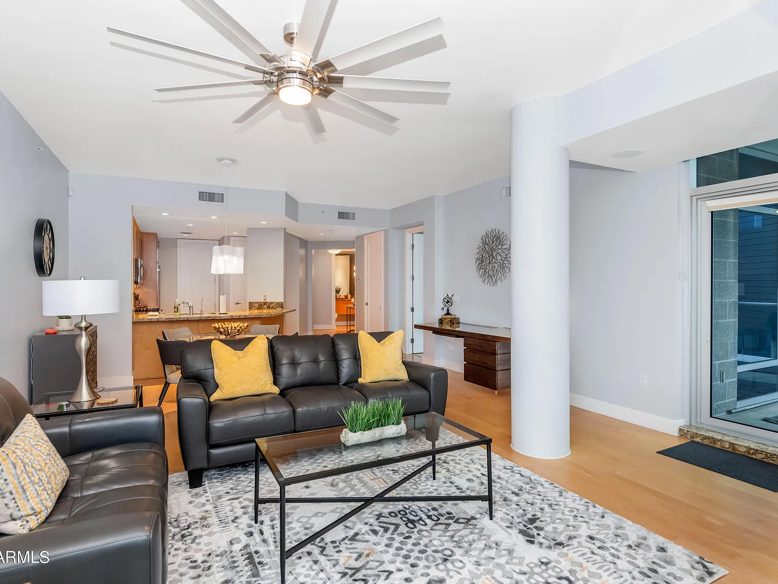 1 bed, 1.5 bath, 1290 sqft, $2,745 — Photo 1
