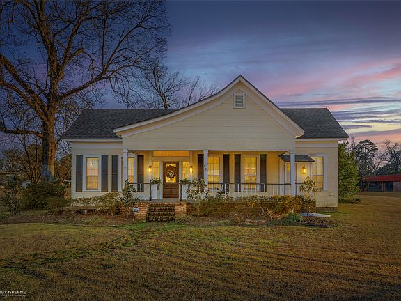 3rd image of 1102 Shreveport Rd