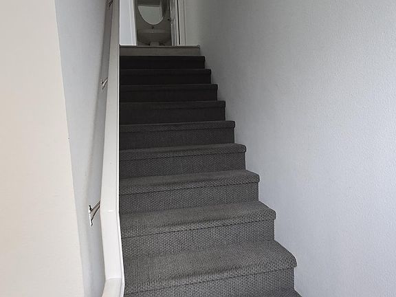 5th image of 877 Savi Dr #103