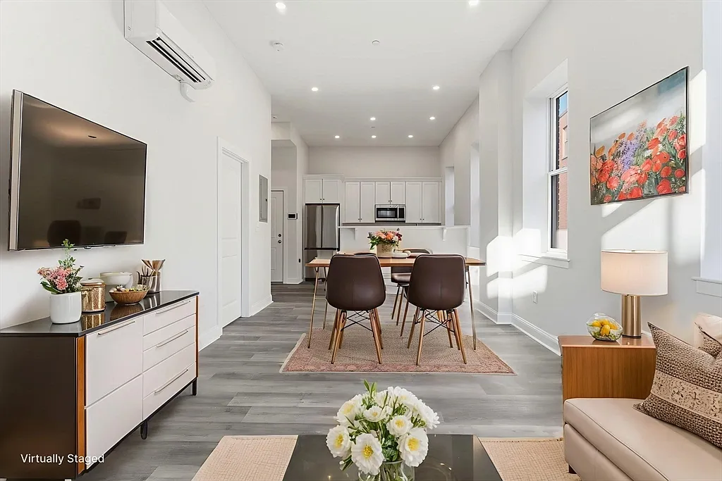 1 bed, 1.0 bath, 650 sqft, $2,150 — Photo 1