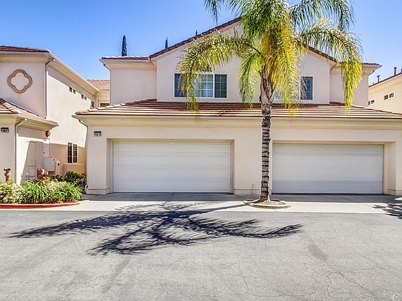 2nd image of 41873 Saint Thomas Ct