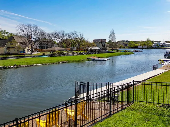 525 E Briarway Dr, Marble Falls, TX 78654