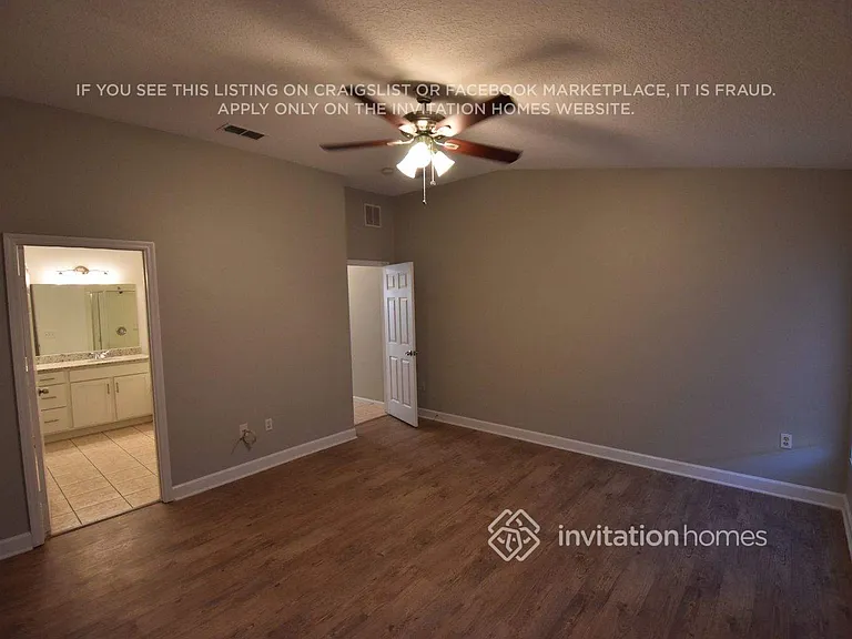 1175 Snug Harbor Dr — Photo 8