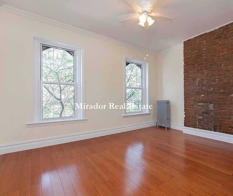 1st image of 487 6th Ave #8