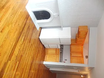 Rented by New York Residence