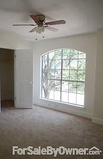 4th image of 1606 Sylvia Ln