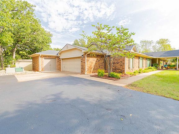 5th image of 6020 W Ashbury Ct
