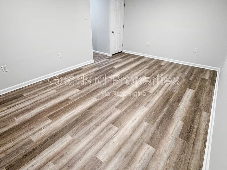 412 Ripplewood Rd — Photo 23