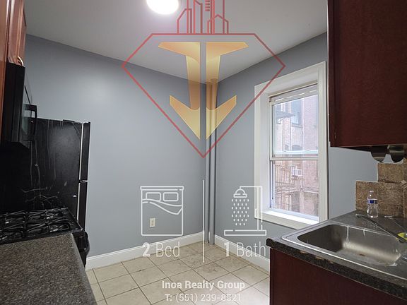 3rd image of 42 W 29th St APT 1E