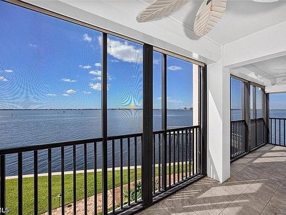5th image of 1910 Virginia Ave APT 202