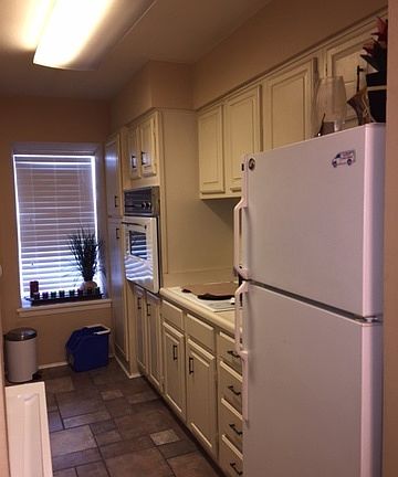 2nd image of 7834 Broadway St
