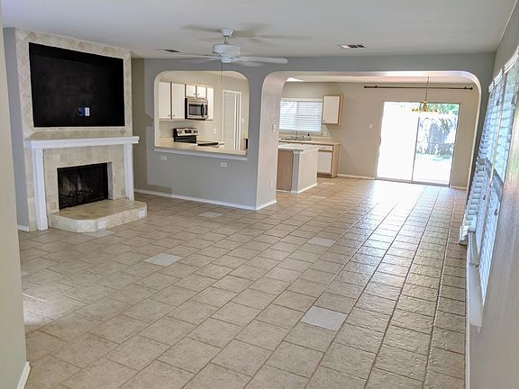 2nd image of 2216 Bluebonnet Dr