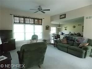 4th image of 185 Concord Dr