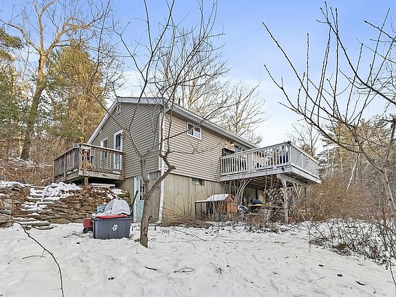 3rd image of 34 Whispering Pine Dr
