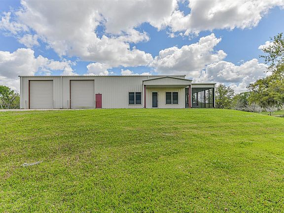 2nd image of 2607 County Road 519