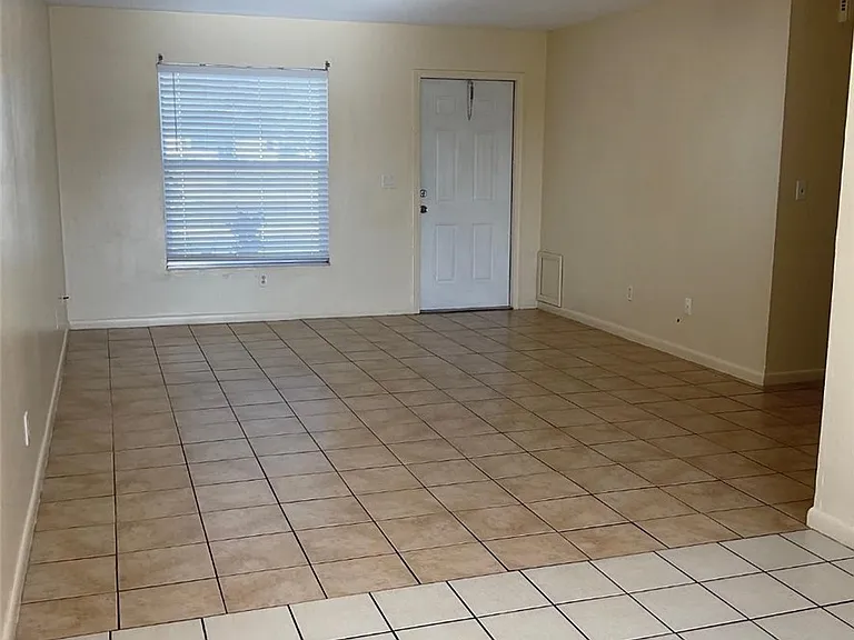 1423 Andalusia Blvd — Photo 4