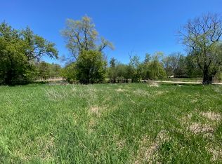 25915 W Cuba Rd, Barrington, IL 60010