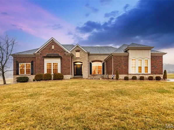 5 Break Ct, Saint Louis, MO 63127