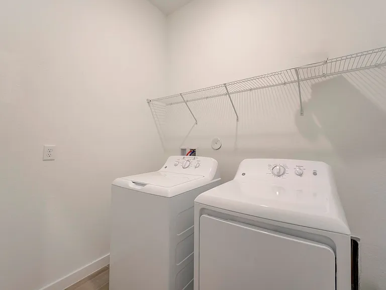 19708 Weathervane Way — Photo 12