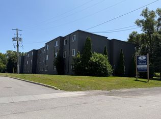 5 Spring St #111, Prince Edward County, ON K0K 2T0