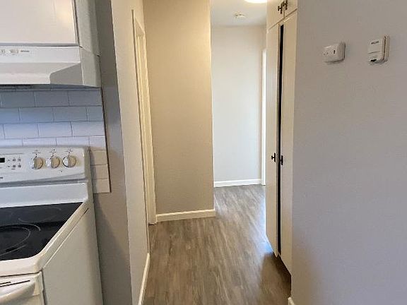 3rd image of 2405 V St APT 2