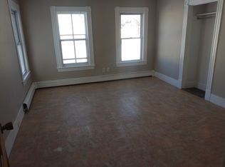 37 Jackson St #B, Sanford, ME 04073