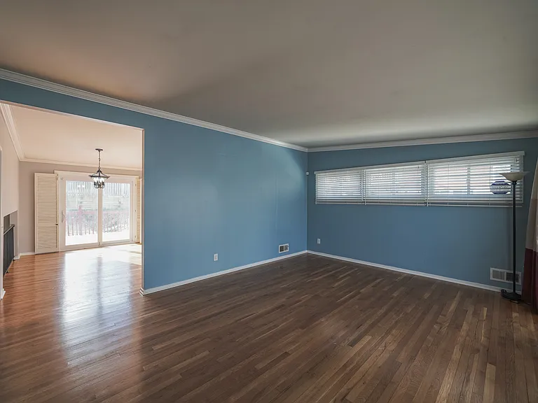 2303 Pinneberg Ave — Photo 27