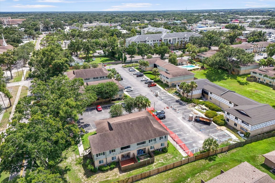 next background image