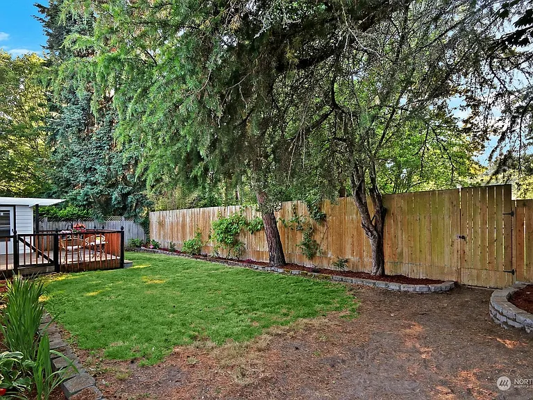 14601 111th Ave NE — Photo 19