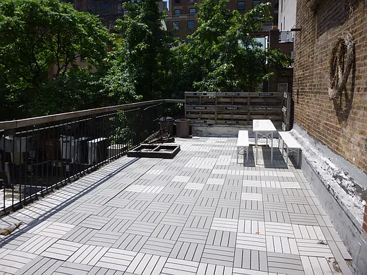 Rented by Stefan R. Capan, LREB | media 15