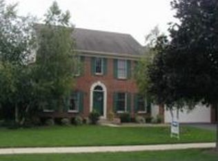 2518 Oak Trails Dr, Aurora, IL 60506
