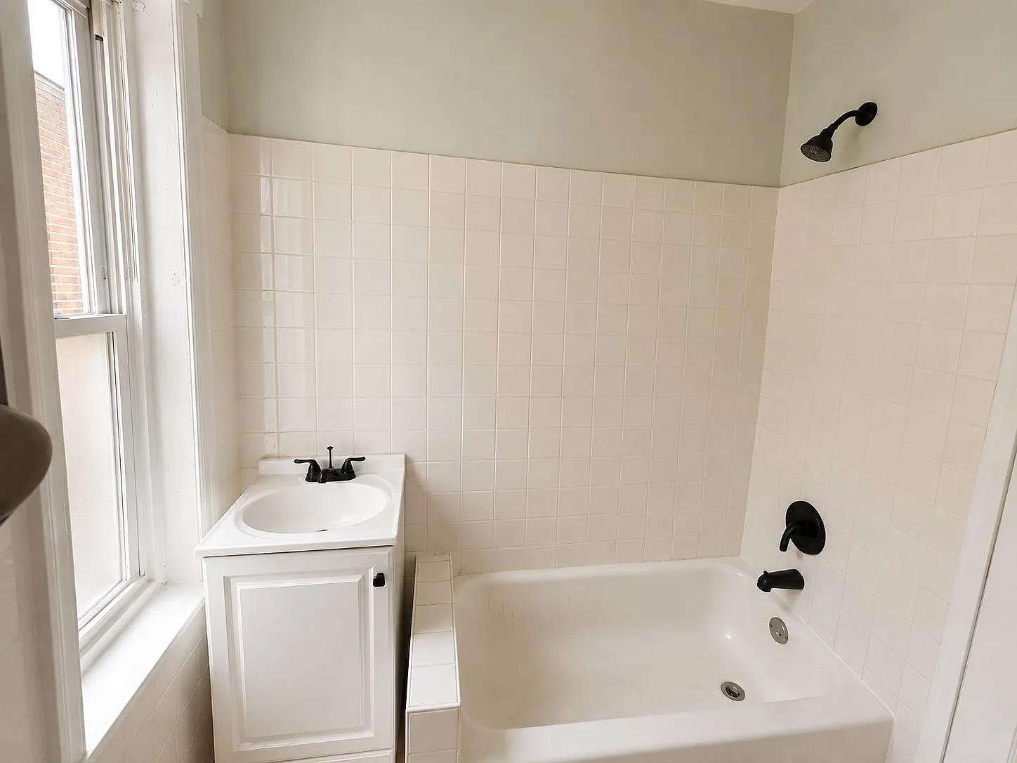 2336 Mountain Street - 1 — Photo 3