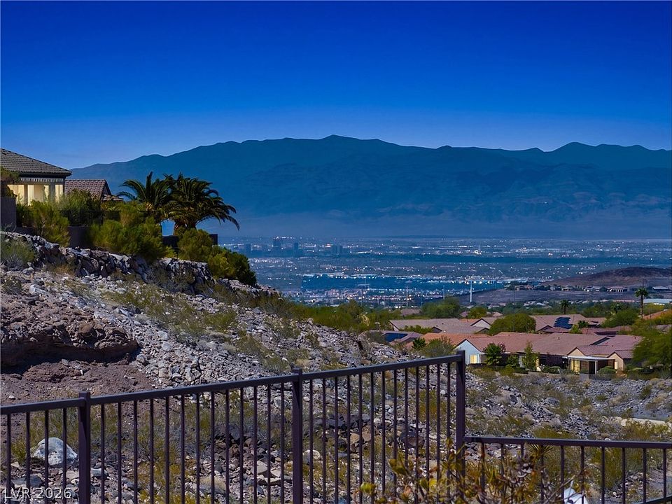 1st image of 2247 Shadow Canyon Dr