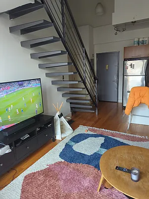 Rented by Nooklyn NYC LLC | media 8