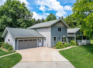 12730 Beloit Rd, Caledonia, IL 61011