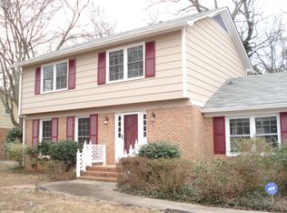 1201 McLaughlin Dr, Charlotte, NC 28212