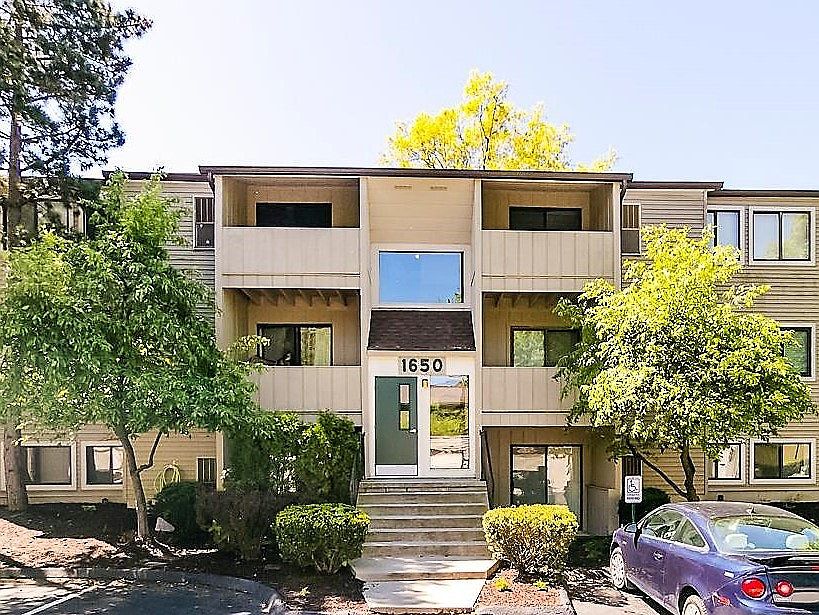 1st image of 1650 Cedarwood Dr 236 Westlake Ohio 44145 #2