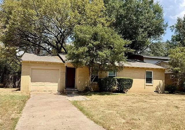 122 Parsons Pkwy
