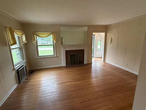 2nd image of 2538 S Evanston Ave