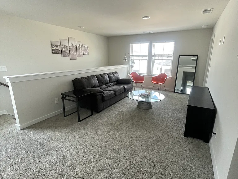 4256 Skyridge Dr — Photo 7