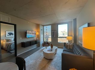 31 N Morgan St #113, Chicago, IL 60607