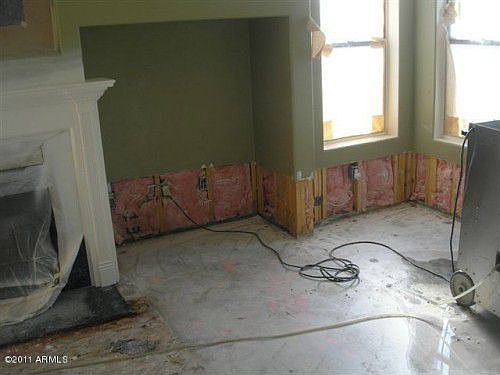 4th image of 27630 N 63rd Dr