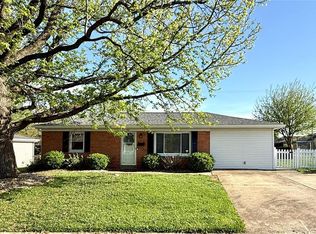 408 Princeton Ave, Edwardsville, IL 62025