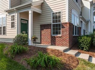 5325 Crescentview Pkwy, Raleigh, NC 27606