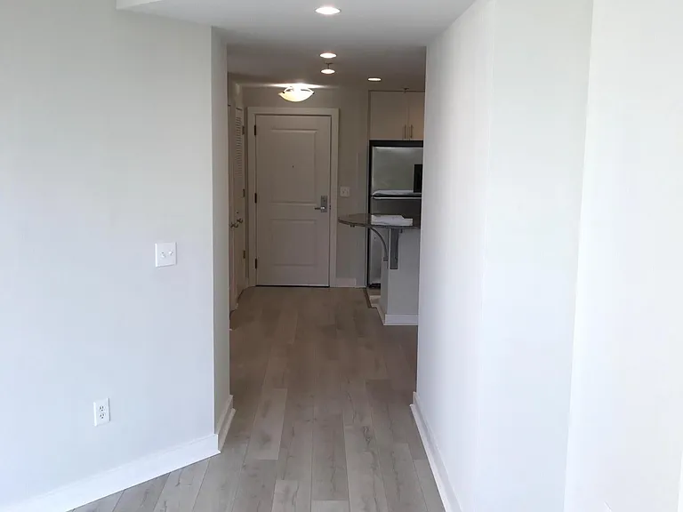 3338 Peachtree Rd NE #604 — Photo 23
